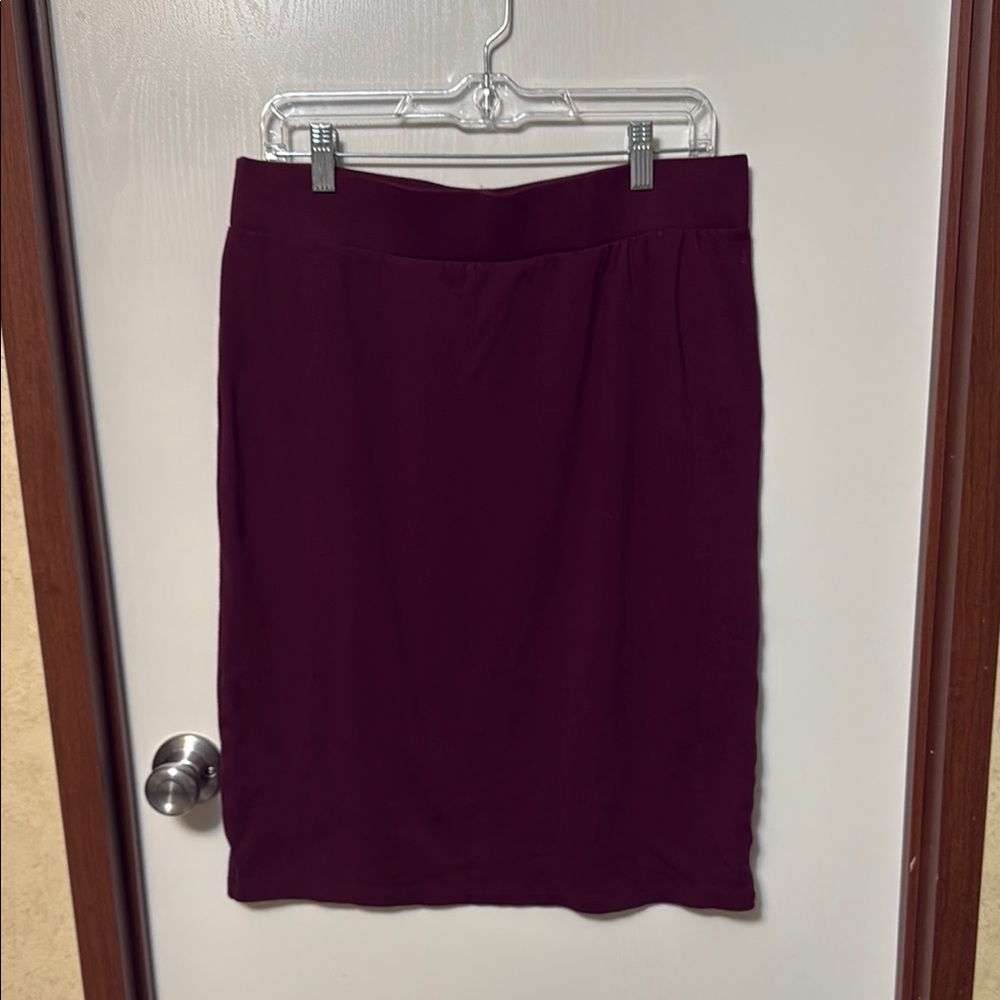 Zenana Outfitters Elegant Burgundy Skirt Size 2X